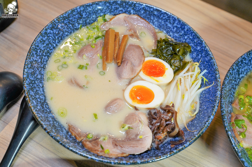 路竹美食 路竹拉麵 日式 拉麵 叉燒 路竹夜市美食 聚餐 約會 麵食 免費加麵 高雄美食