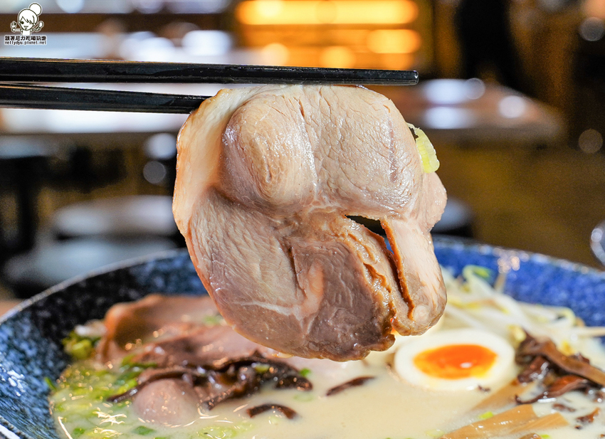 路竹美食 路竹拉麵 日式 拉麵 叉燒 路竹夜市美食 聚餐 約會 麵食 免費加麵 高雄美食