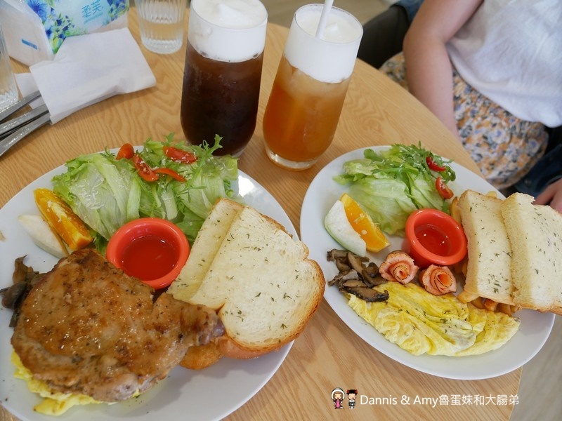 竹北早午餐推薦︱More Love沐樂早午餐。現點現做份量實在。用餐環境輕鬆舒適（影片）