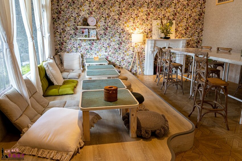 茉白花蓮夜市海景民宿