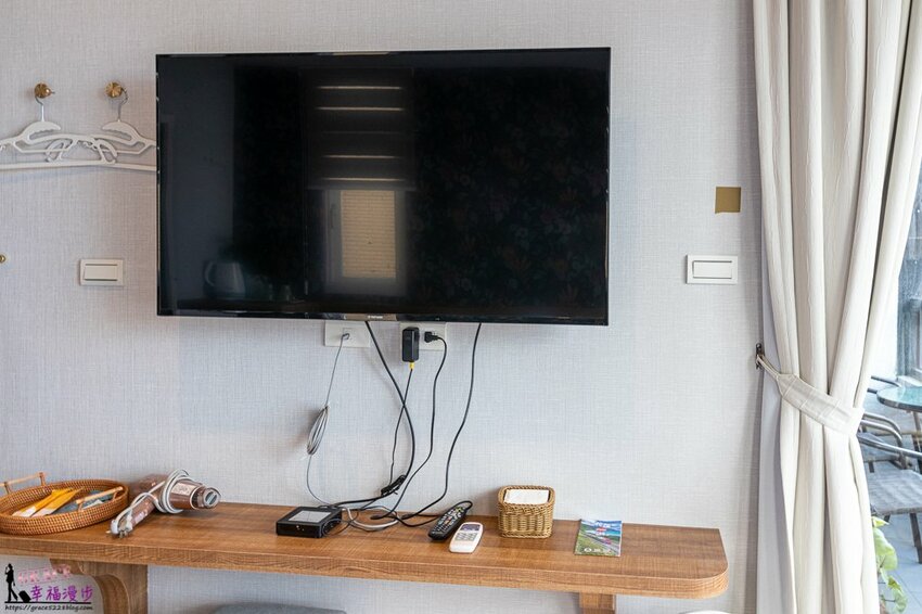 茉白花蓮夜市海景民宿