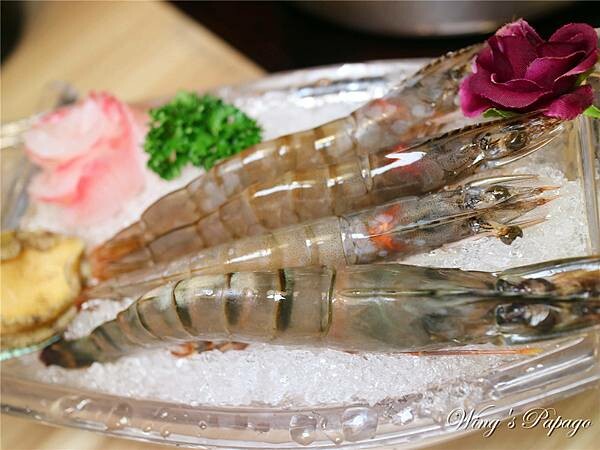 和牛火鍋推薦，大魔大滿足鍋物板橋民生店 ，頂級日本A5和牛商