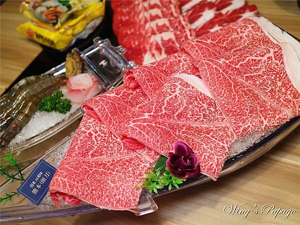 和牛火鍋推薦，大魔大滿足鍋物板橋民生店 ，頂級日本A5和牛商