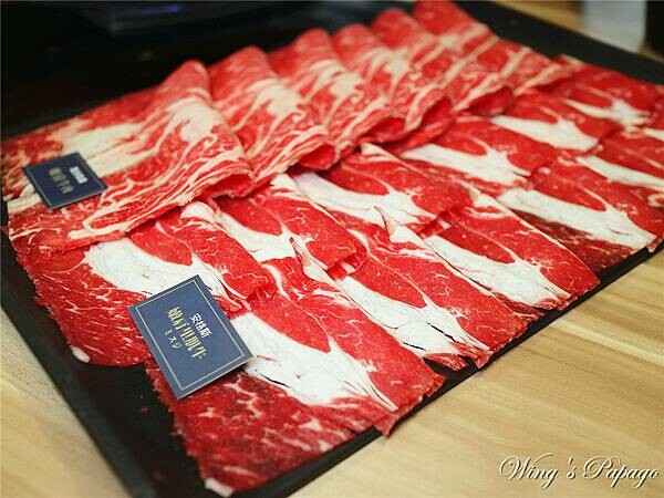 和牛火鍋推薦，大魔大滿足鍋物板橋民生店 ，頂級日本A5和牛商