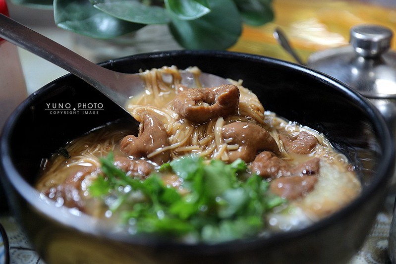 輝哥大腸蚵仔麵線六張犁安居街隱藏小吃美食菜單35