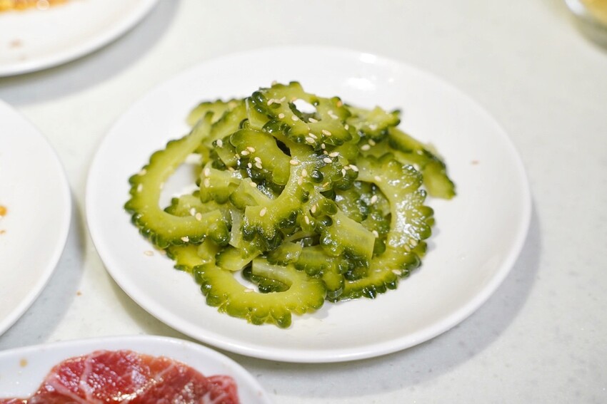 聚餐首選推薦！超人氣「Uncle Shawn 燒肉餐酒館」你吃過了嗎？是我N訪的燒肉店之一，每桌都有全程代烤服務，讓各位的用餐體驗都是最尊榮頂級的享受！ - 阿華田的美食日記