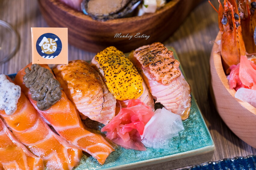 【台中日本料理】小鮨食事│高CP值平價日料，創意握壽司丼飯，厚切生魚片超新鮮！ - 貪吃猴的幻想