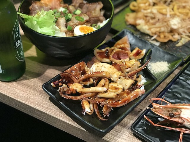 （忠孝敦化）東區串燒專賣店新開幕！超夯打卡牆網紅爭相朝聖－串在一起