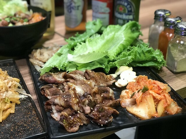 （忠孝敦化）東區串燒專賣店新開幕！超夯打卡牆網紅爭相朝聖－串在一起