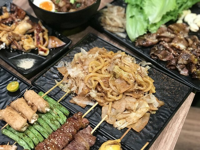 （忠孝敦化）東區串燒專賣店新開幕！超夯打卡牆網紅爭相朝聖－串在一起