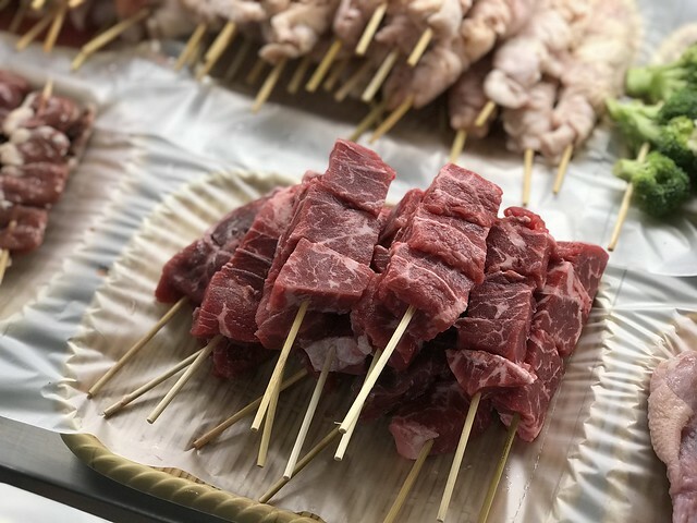 （忠孝敦化）東區串燒專賣店新開幕！超夯打卡牆網紅爭相朝聖－串在一起