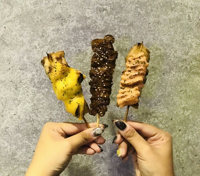 （忠孝敦化）東區串燒專賣店新開幕！超夯打卡牆網紅爭相朝聖－串在一起