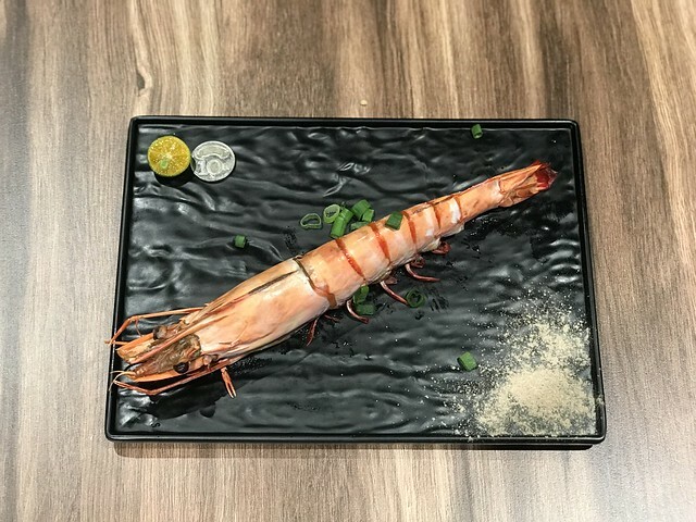 （忠孝敦化）東區串燒專賣店新開幕！超夯打卡牆網紅爭相朝聖－串在一起