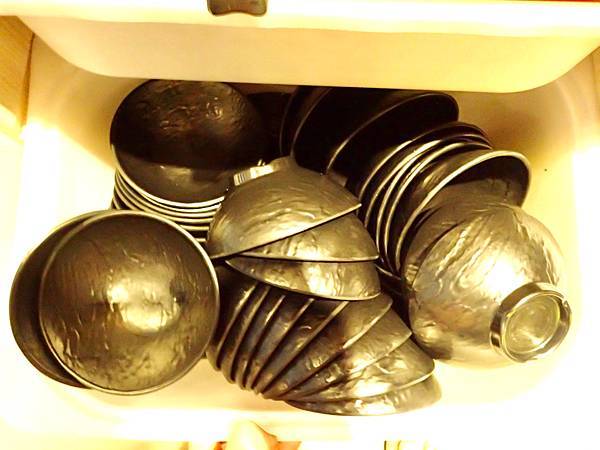 Jessica食記-「串在一起平價串燒/生啤」，台北大安區（東區）平價串燒推薦，CP值高與朋友週末晚上吃好吃的串燒與喝一杯首選，不收服務費