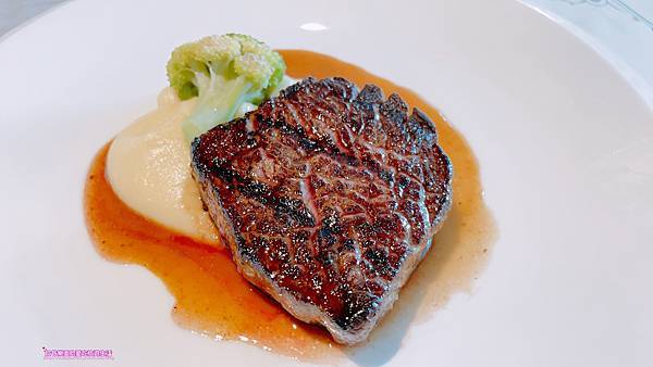 IMG_6878.JPG IMG_6878.JPG