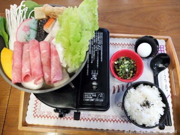 食記【川聚 CHUAN JU 咖啡館】六龜山城裡的美食亮點!義大利麵、咖哩飯、火鍋、咖啡、飲品 饕客激賞!