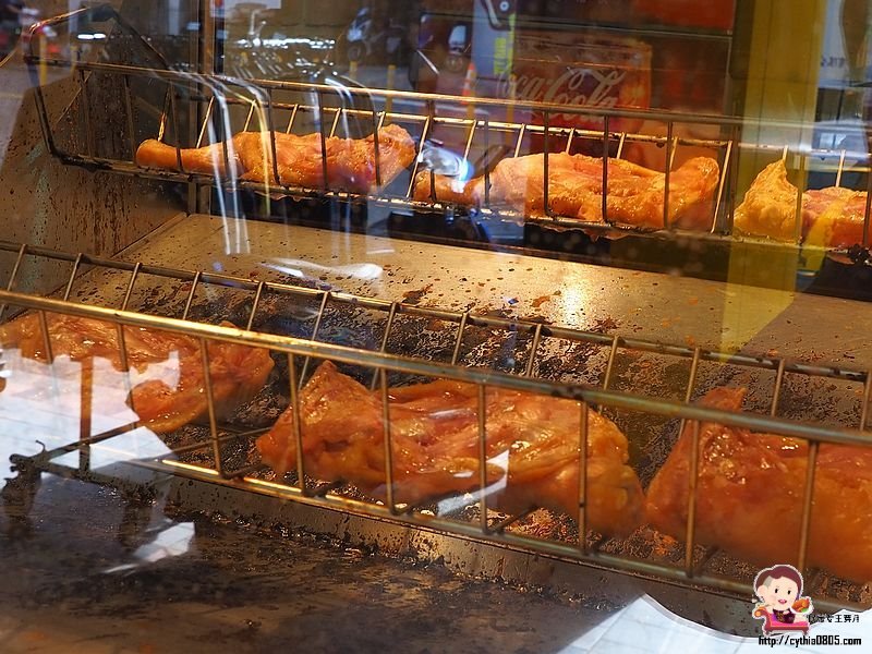 下午茶,中壢捷運,中壢火車站美食,中壢炸雞,中壢美食,中壢蛋塔,中壢蛋撻,桃園捷運,烤雞腿,遊戲室,香雞城 @民宿女王芽月-美食.旅遊.全台趴趴走