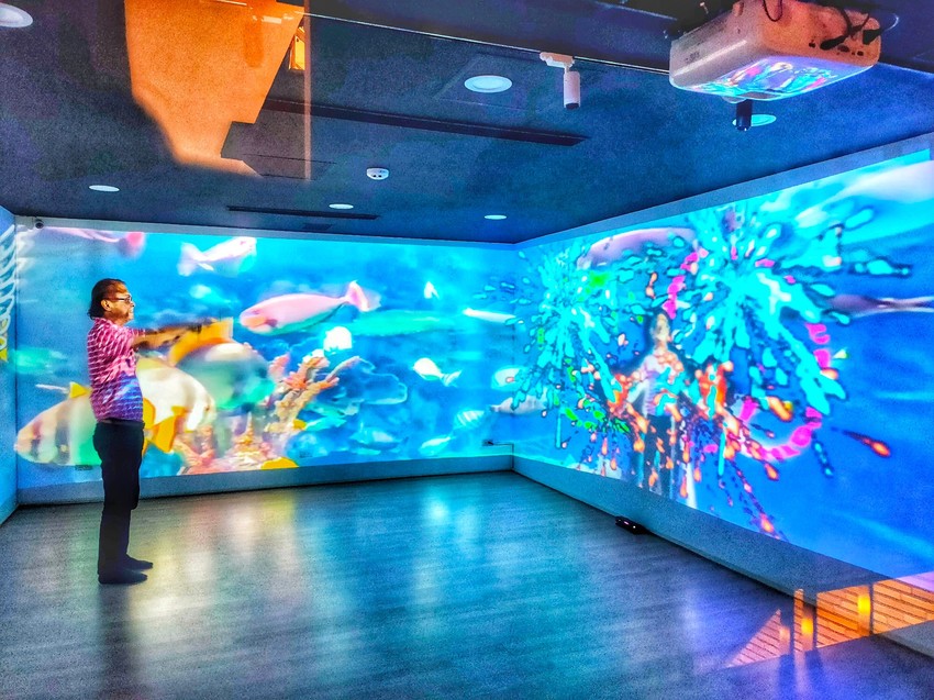 下午茶,中壢捷運,中壢火車站美食,中壢炸雞,中壢美食,中壢蛋塔,中壢蛋撻,桃園捷運,烤雞腿,遊戲室,香雞城 @民宿女王芽月-美食.旅遊.全台趴趴走