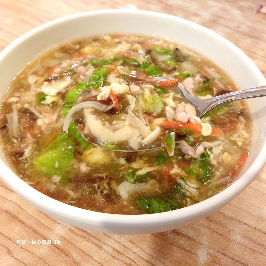 【台中美食】山東大滷麵(大里大明店)平價麵店,銅板美食午餐晚餐的好選擇!內文附詳細菜單價位介紹。 @熊寶小榆の旅遊日記