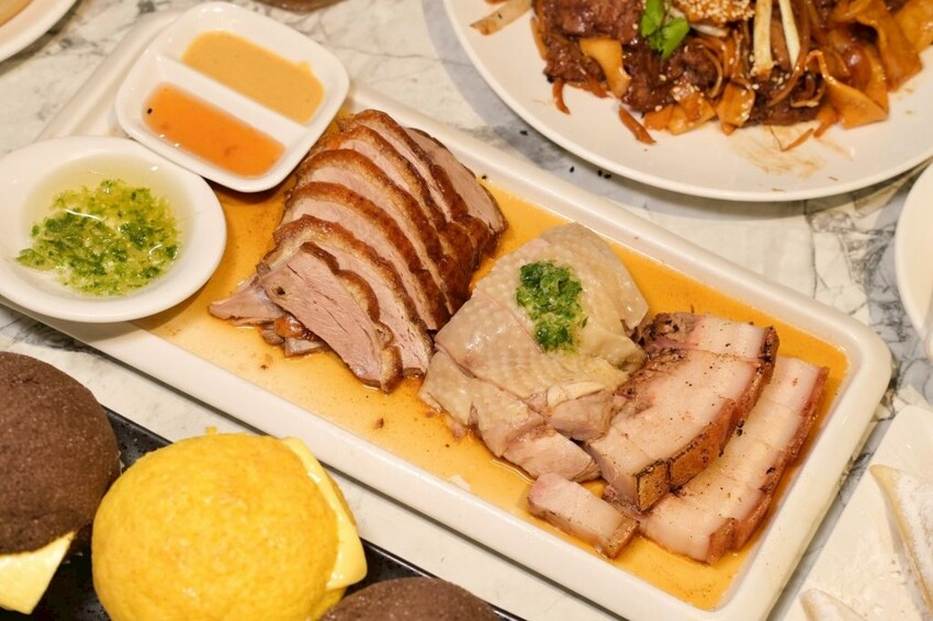 荷李活茶街 HOLLYWOOD STREET｜台北東區排隊創意港式料理，在Threads上爆紅的珍珠漏奶華! - 肉依小姐吃什麼