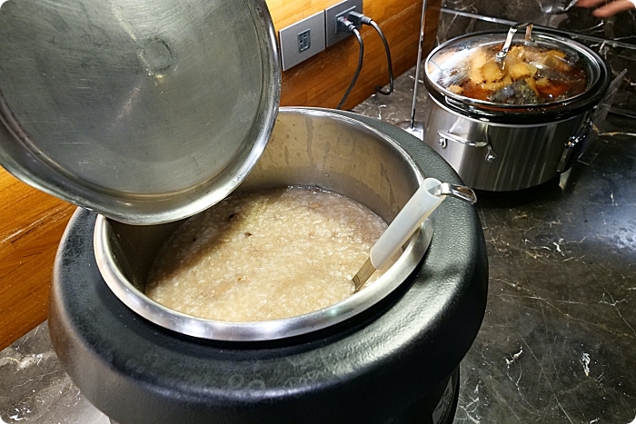 花蓮住宿⎪康橋大飯店花蓮站前館。天啊!早餐宵夜點心任你吃,自助洗衣隨你用。旅人首選,大推。 @捲捲頭 Wonderful 品味。生活 花蓮住宿⎪康橋大飯店花蓮站前館。天啊!早餐宵夜點心任你吃,自助洗衣隨你用。旅人首選,大推。 @捲捲頭 Wonderful 品味。生活