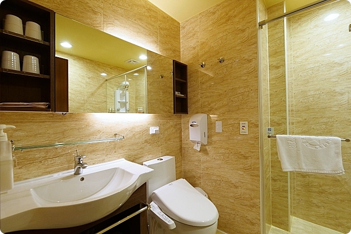 花蓮住宿⎪康橋大飯店花蓮站前館。天啊!早餐宵夜點心任你吃,自助洗衣隨你用。旅人首選,大推。 @捲捲頭 Wonderful 品味。生活 花蓮住宿⎪康橋大飯店花蓮站前館。天啊!早餐宵夜點心任你吃,自助洗衣隨你用。旅人首選,大推。 @捲捲頭 Wonderful 品味。生活