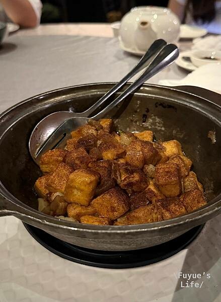 |台中南屯‧中式| 精緻好吃的烤鴨料理《与玥樓頂級粵菜餐廳》