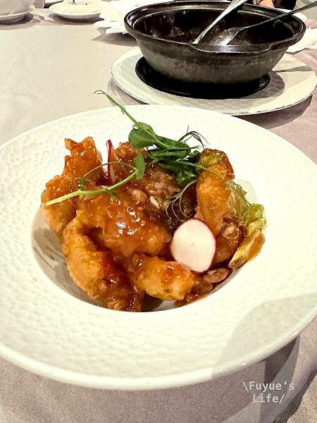 |台中南屯‧中式| 精緻好吃的烤鴨料理《与玥樓頂級粵菜餐廳》