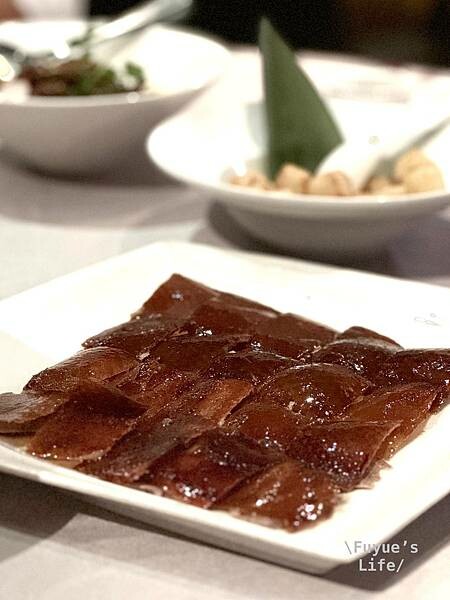 |台中南屯‧中式| 精緻好吃的烤鴨料理《与玥樓頂級粵菜餐廳》