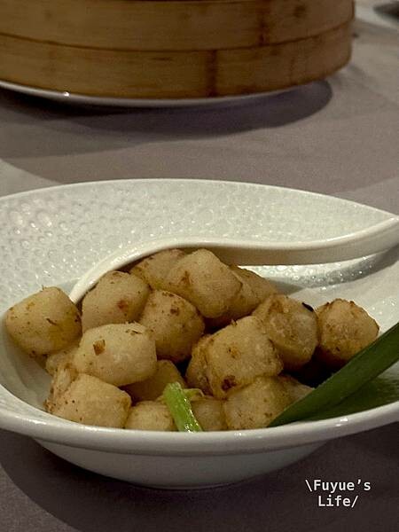 |台中南屯‧中式| 精緻好吃的烤鴨料理《与玥樓頂級粵菜餐廳》