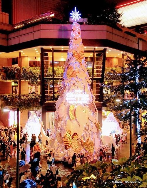 Christmas street night scene at Taipei Department stores area, Taipei, Taiwan, SJKen, Dec 5, 2020.