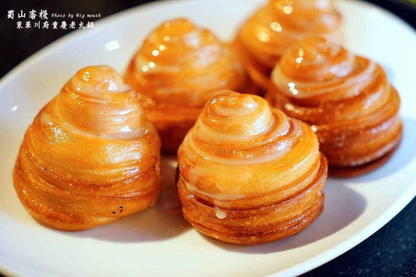 【台北美食】蜀山客棧-東華川府重慶老火鍋.50盎司肉山多多霸氣又好吃!