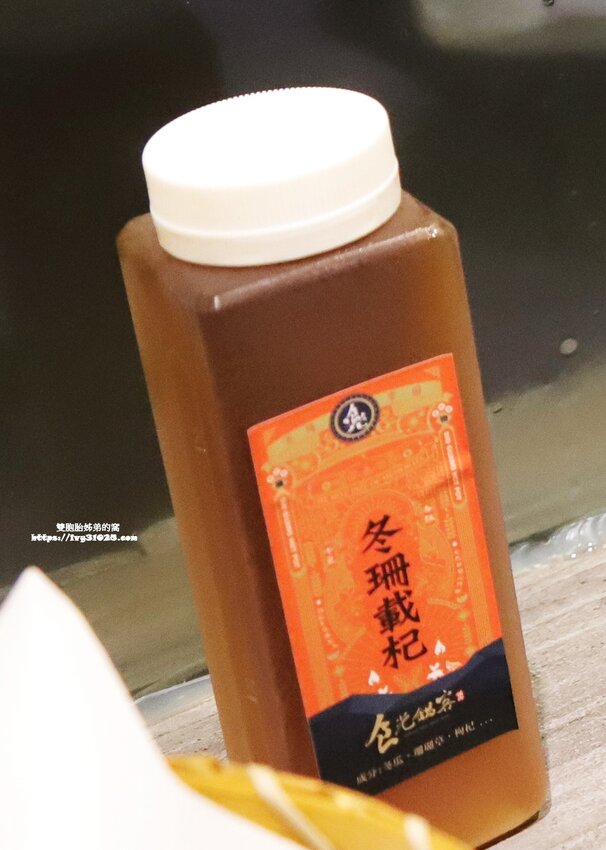 source: imgur.com 台南南區火鍋必吃 - 食光鍋客 嚴選食材 高CP值 藥膳養身 精緻個人紙火鍋