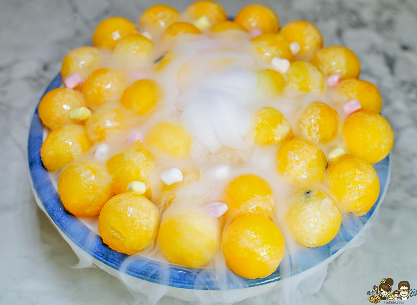 麻辣火鍋 灑椒 高雄必吃 北高雄 巨蛋 鍋物 聚餐 高雄美食 聚餐 慶生 肉瀑布