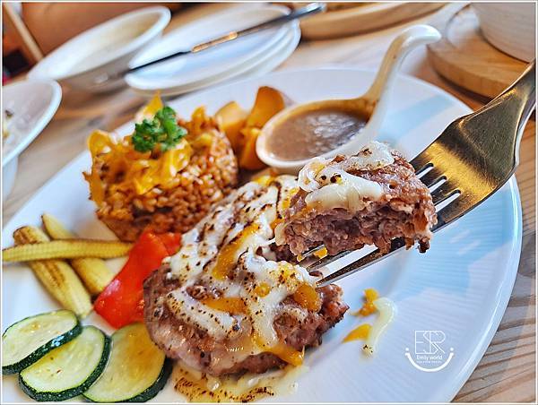 La Olive義式蔬食咖啡館 (21).jpg