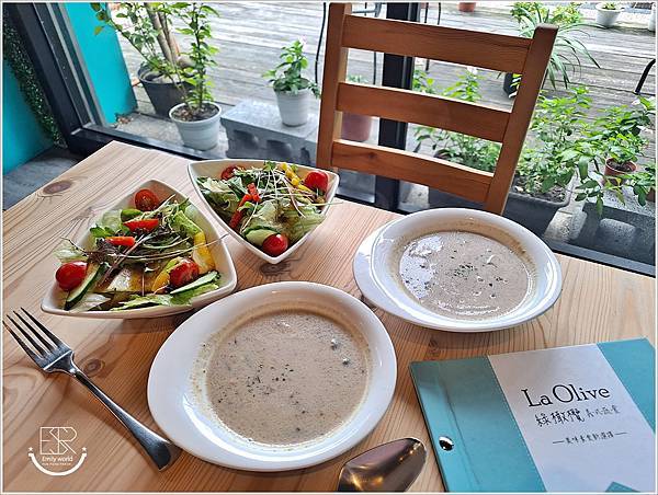 La Olive義式蔬食咖啡館 (7).jpg