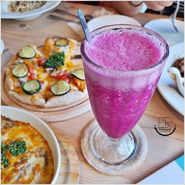 La Olive義式蔬食咖啡館 (22).jpg