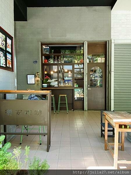 20220714_051941711_iOS-1