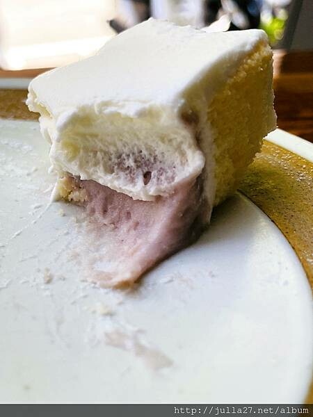 20220714_054253800_iOS-1