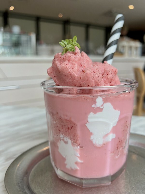 【台灣，台中市，西屯區】坐擁豪宅視野的堁夏咖啡 Café Crotchet。（台中咖啡廳/台中國家歌劇院美食A