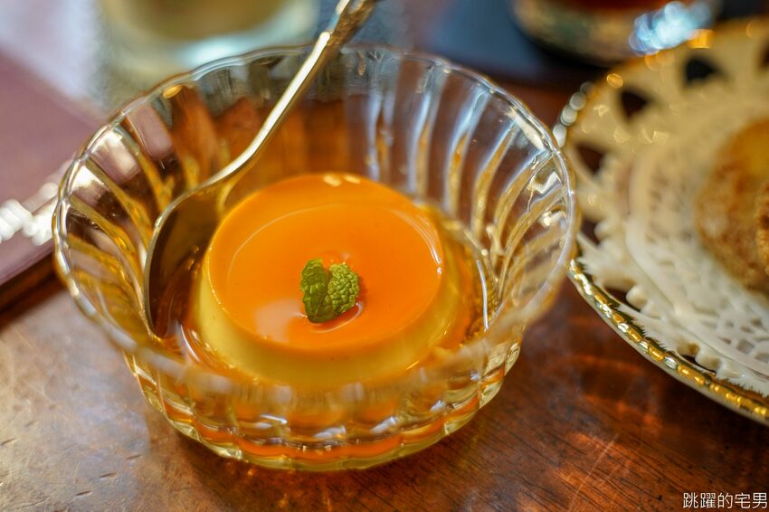 花蓮50年老屋咖啡廳擺滿懷舊古物 2樓風格超清新 雨田一二樓 真心好拍 文青必點日式布丁 蘋果派 手沖咖啡