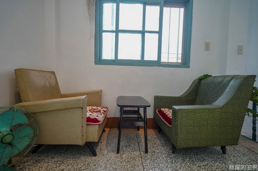 花蓮50年老屋咖啡廳擺滿懷舊古物 2樓風格超清新 雨田一二樓 真心好拍 文青必點日式布丁 蘋果派 手沖咖啡