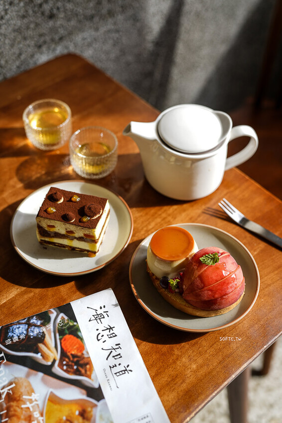 透天厝老宅基隆咖啡廳「閑閑」超推甜點布丁蛋糕!正濱漁港咖啡廳推薦
