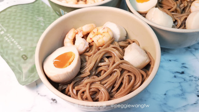 老小都愛超涮嘴：不二堂X Walkerland茶拌麵 茶香清爽拌醬開味︱懶人料理開箱