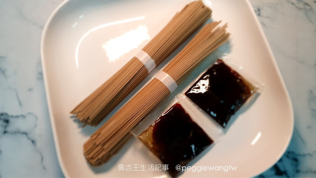 老小都愛超涮嘴：不二堂X Walkerland茶拌麵 茶香清爽拌醬開味︱懶人料理開箱