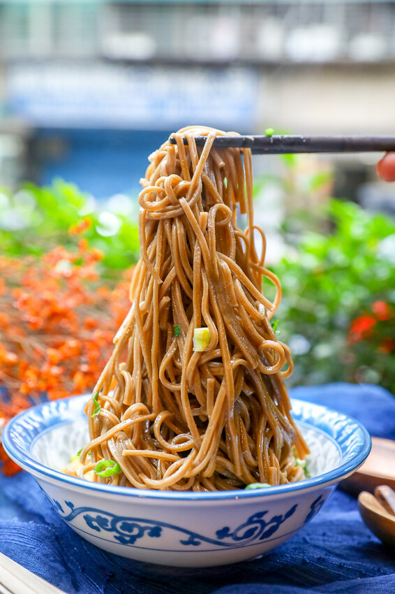 walkerland蔥爆茶拌麵,不二堂,不二堂茶拌麵,不二堂茶拌麵價錢,不二堂茶拌麵訂購,茶伴麵訂購,茶拌麵 @陳小可的吃喝玩樂