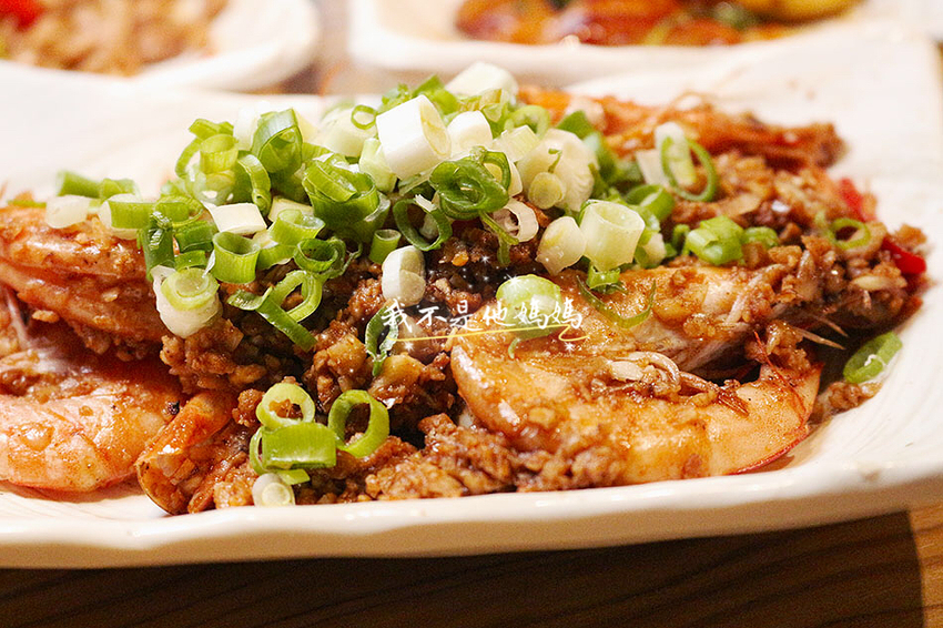 東區鴛鴦鍋吃到飽,東區鴛鴦火鍋吃到飽,東區麻辣鴛鴦鍋吃到飽,麻辣控,信義區火鍋吃到飽,信義區麻辣火鍋吃到飽,信義區海鮮吃到飽,信義區卜卜鍋