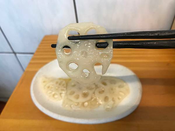 （三和國中）低調牛肉麵小店 獨特牛滷肉飯 紅燒牛肉麵 香噴噴不加味素的天然美味-二木牛肉麵