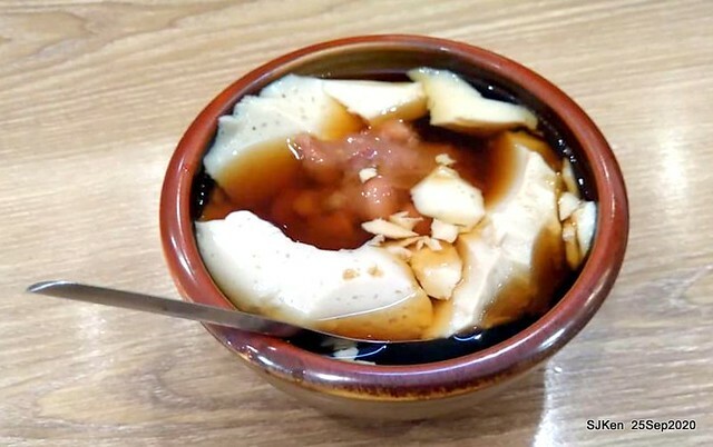 Taiwan traditional sweeten & light dishes at Department store dishes street, Sep 25, 2020, SJKen