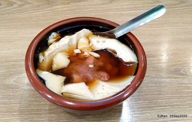 Taiwan traditional sweeten & light dishes at Department store dishes street, Sep 25, 2020, SJKen